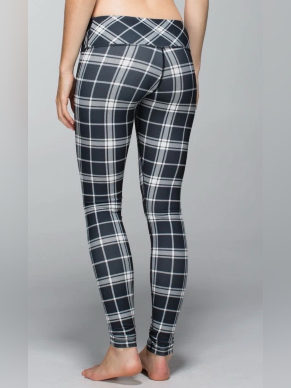 Lululemon 2014 Wunder Under High Rise Waist Leggings Plaid Black White Size 2